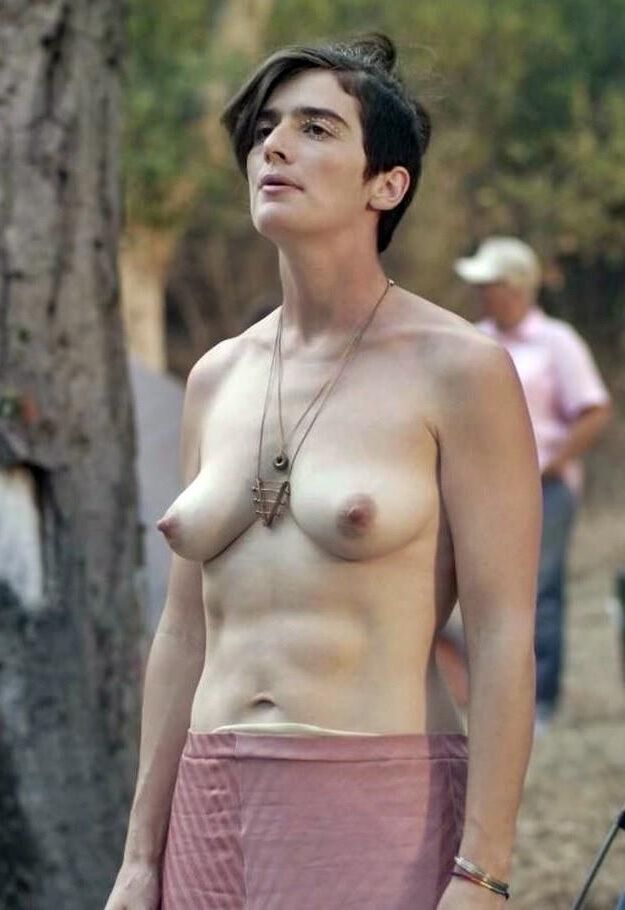 Celebrity Breasts 