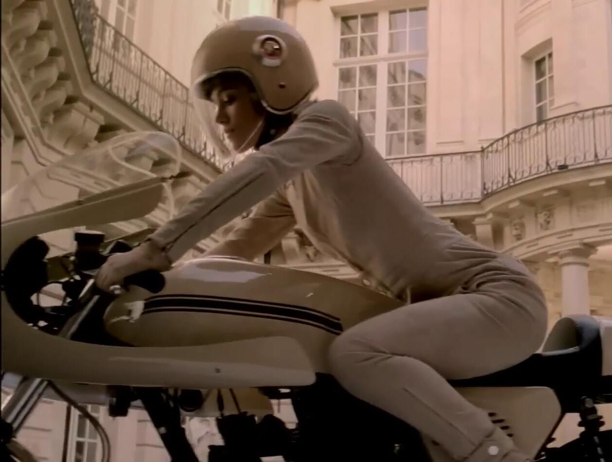 Keira Knightley Hot Teasing Outfit