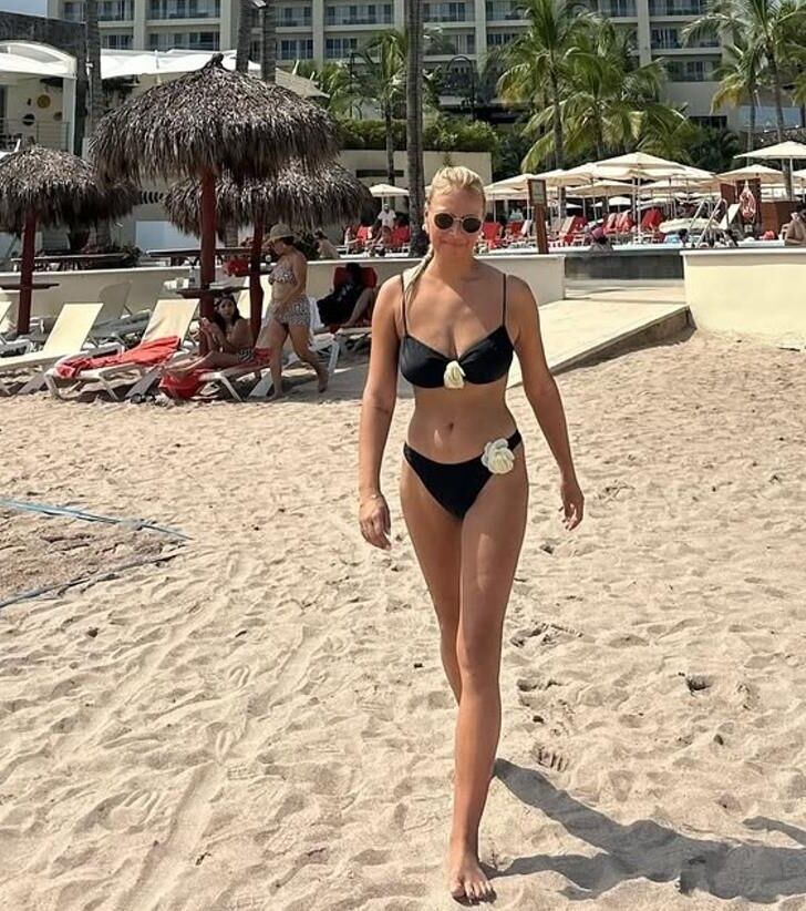 Markea konvickova（）