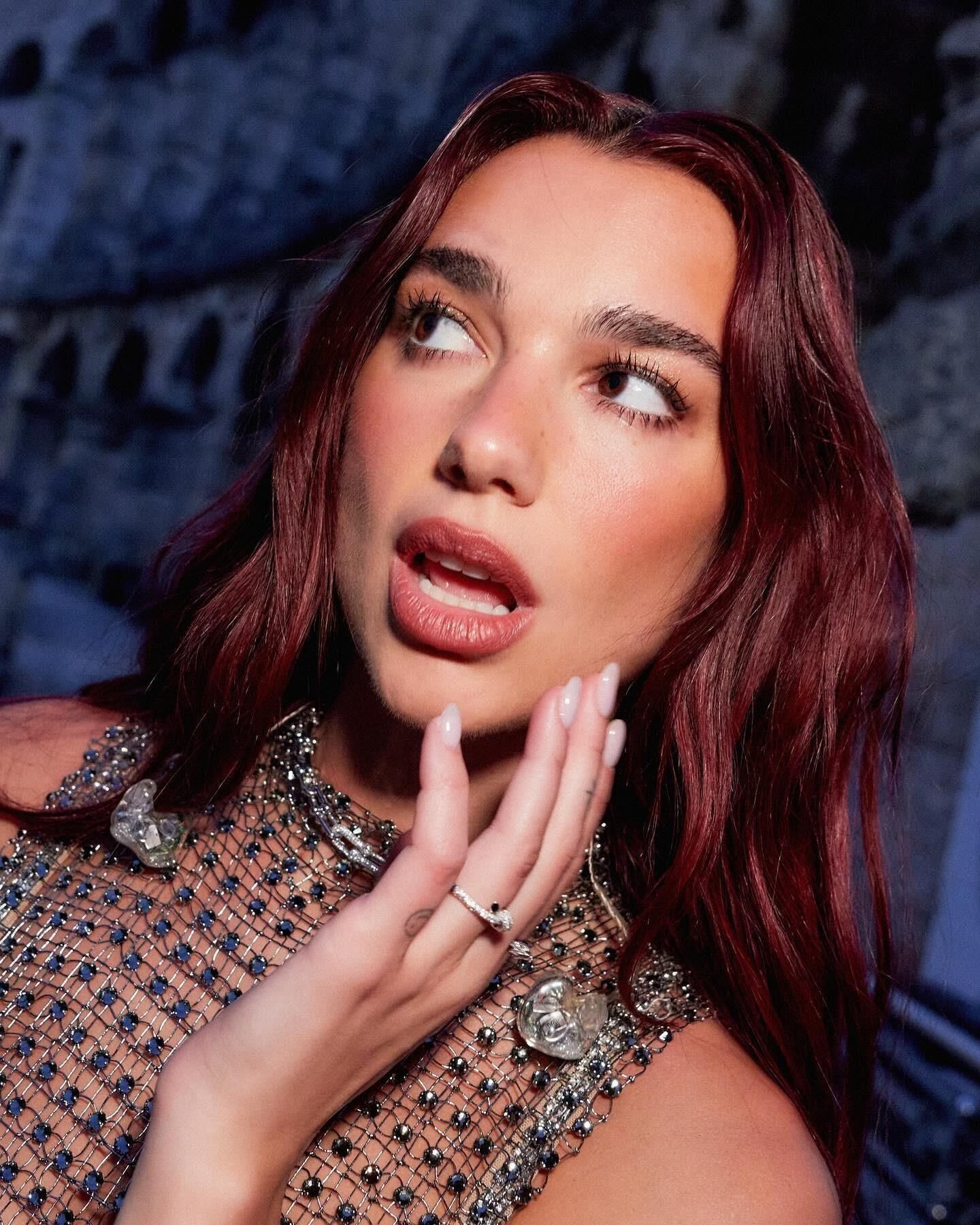 Master\'s favourite toy dua lipa
