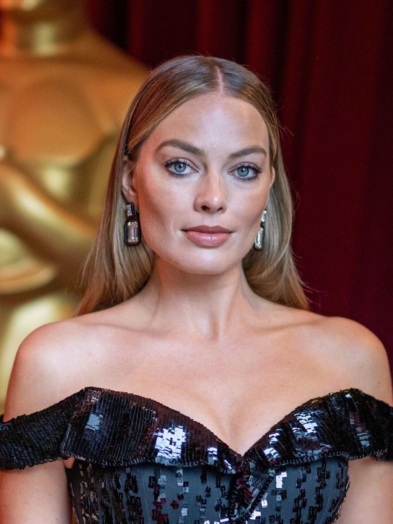 margot robbie Master\'s sex doll