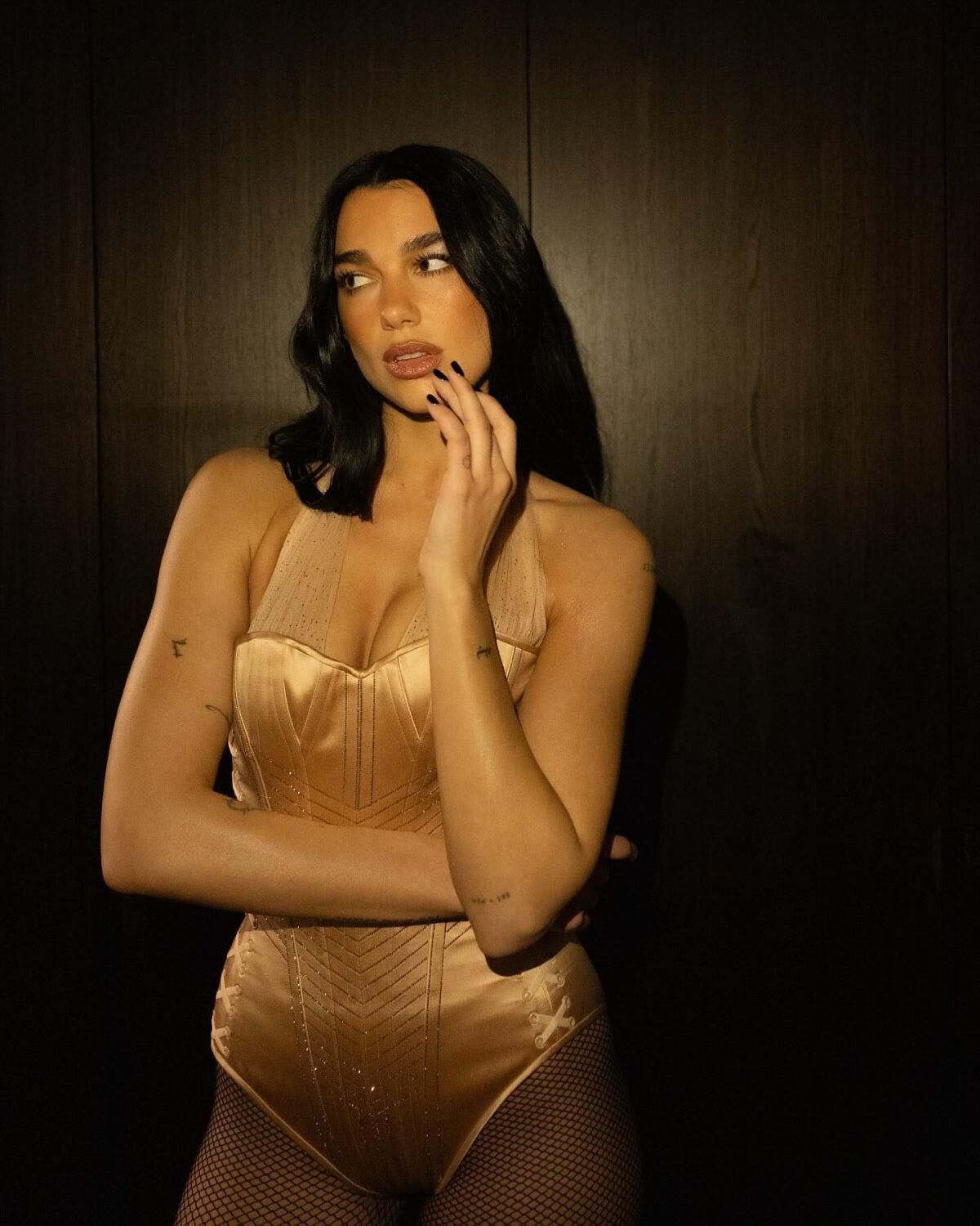 Master\'s favourite toy dua lipa