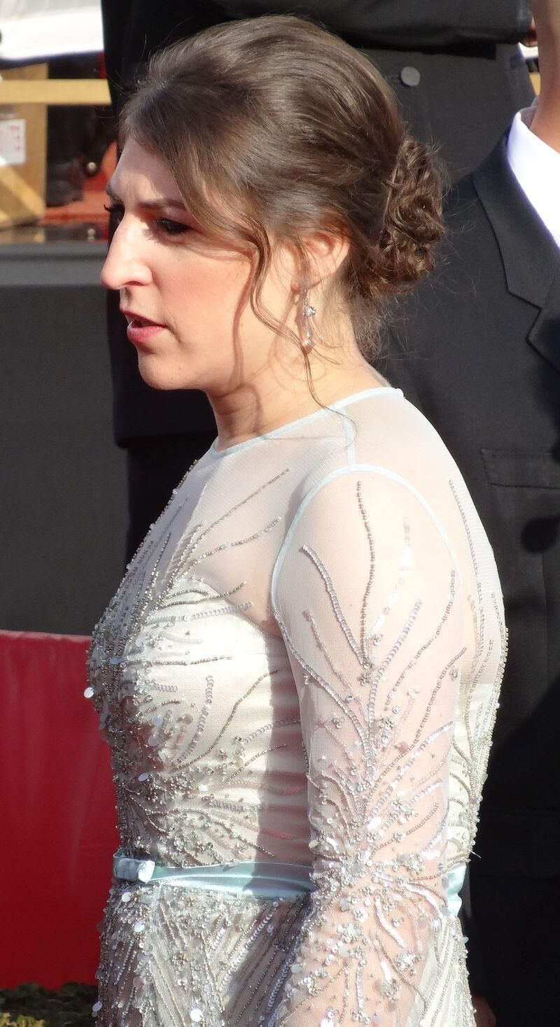 Mayim Bialik