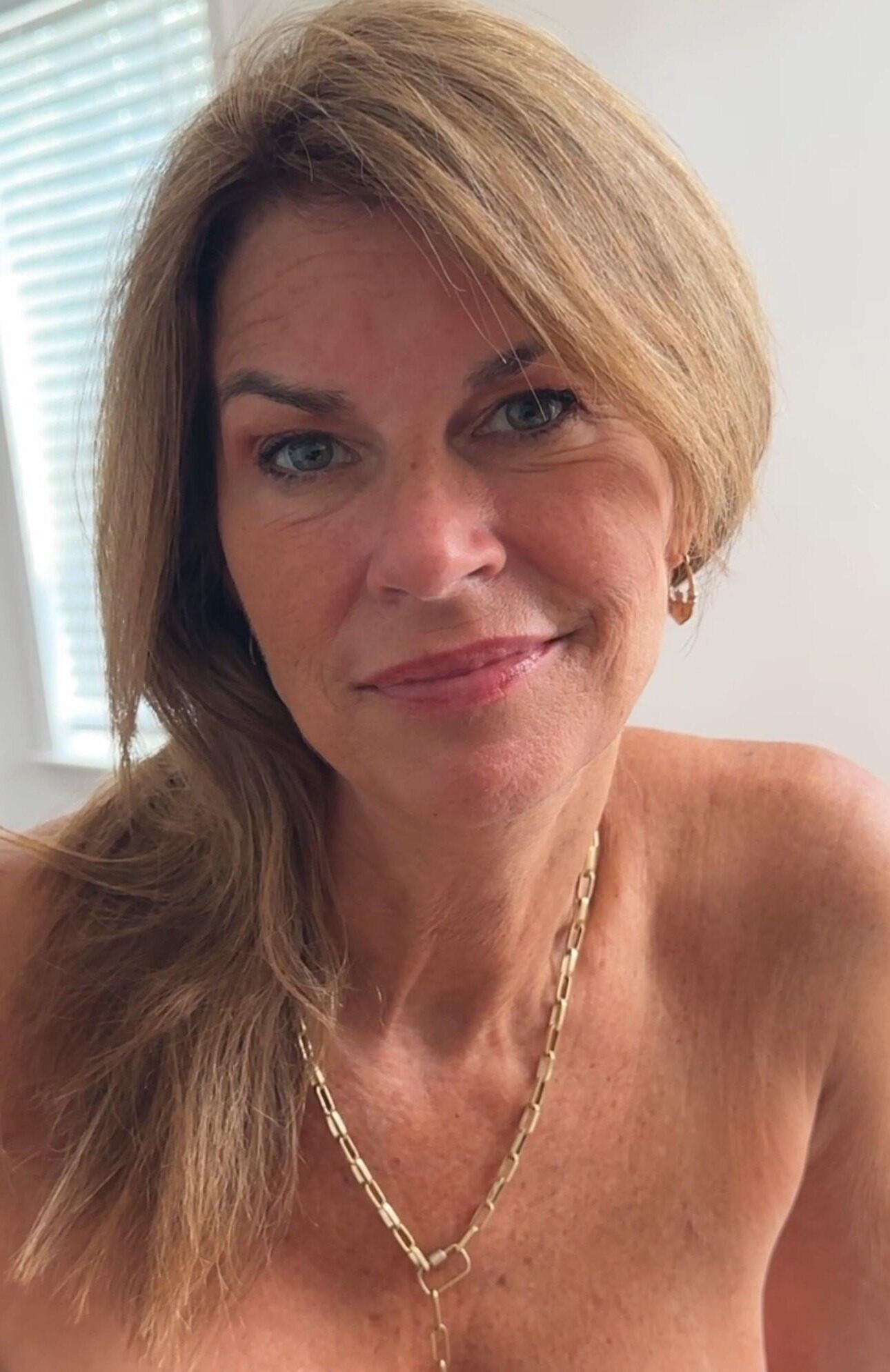 Milf Mary