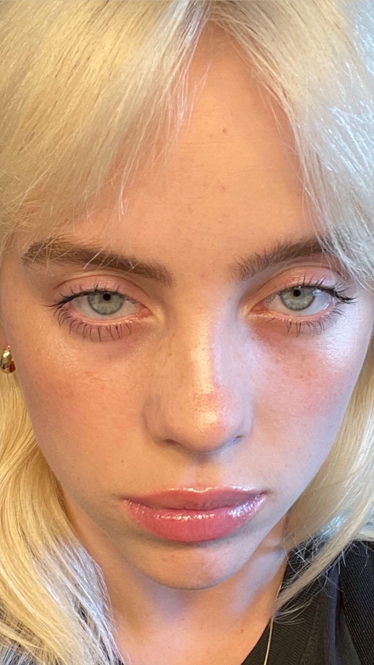 billie eilish titcow