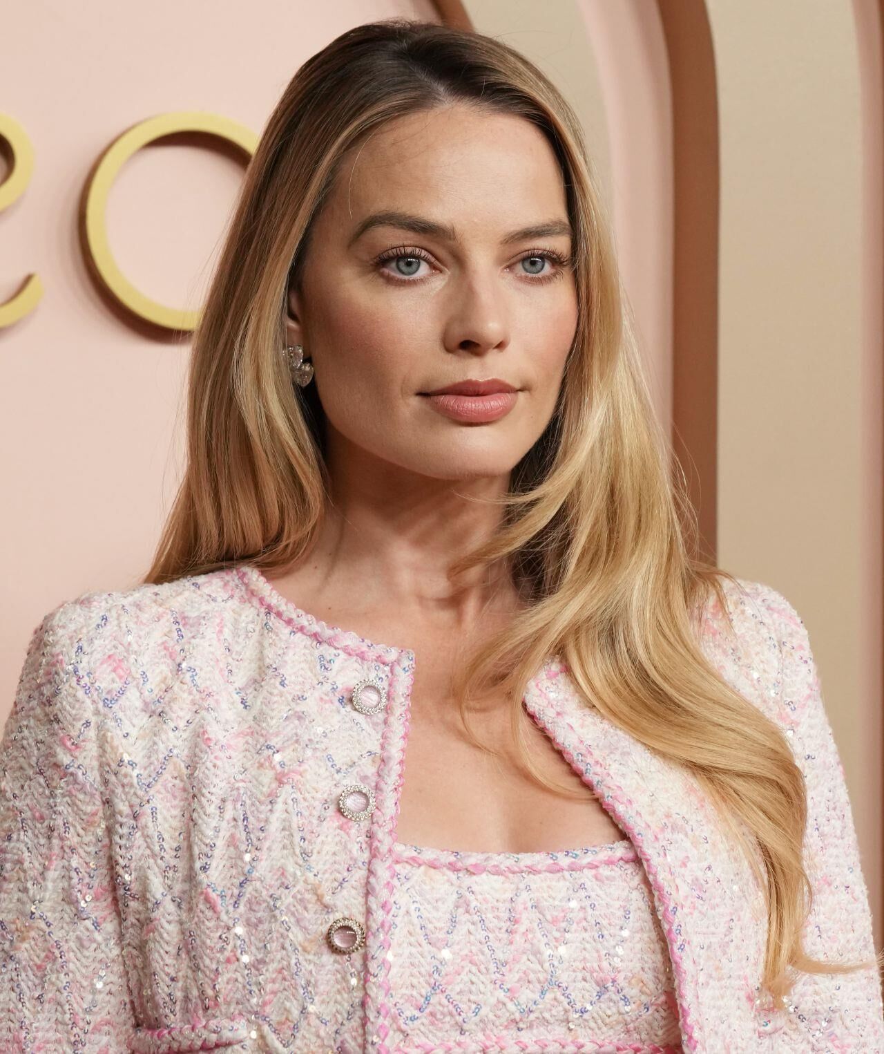 margot robbie Master\'s sex doll