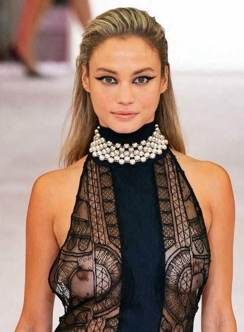 Celebrity Pokies 