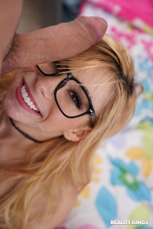 blonde cuteness