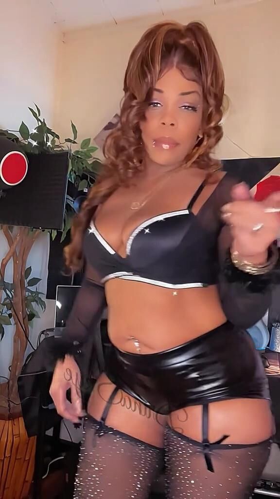 Sexy Ebony Babe