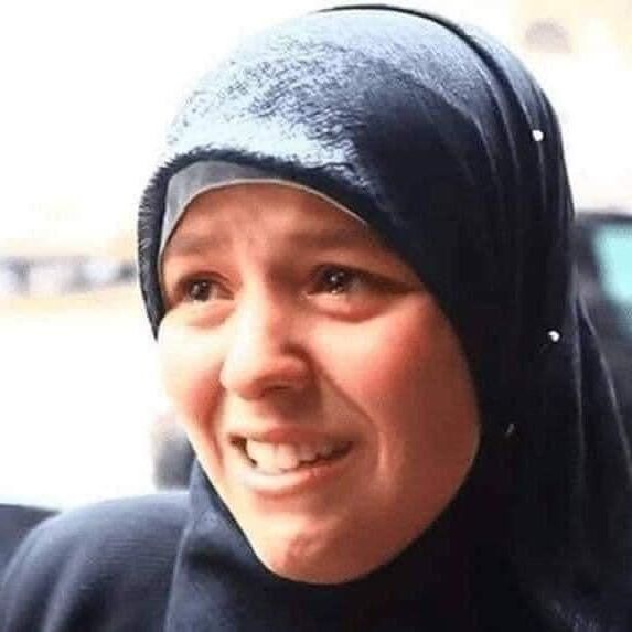 Schüchterner Hijabi -muslimisches Mädchen verwandelt sich in eine christliche BBC -Schlampe
