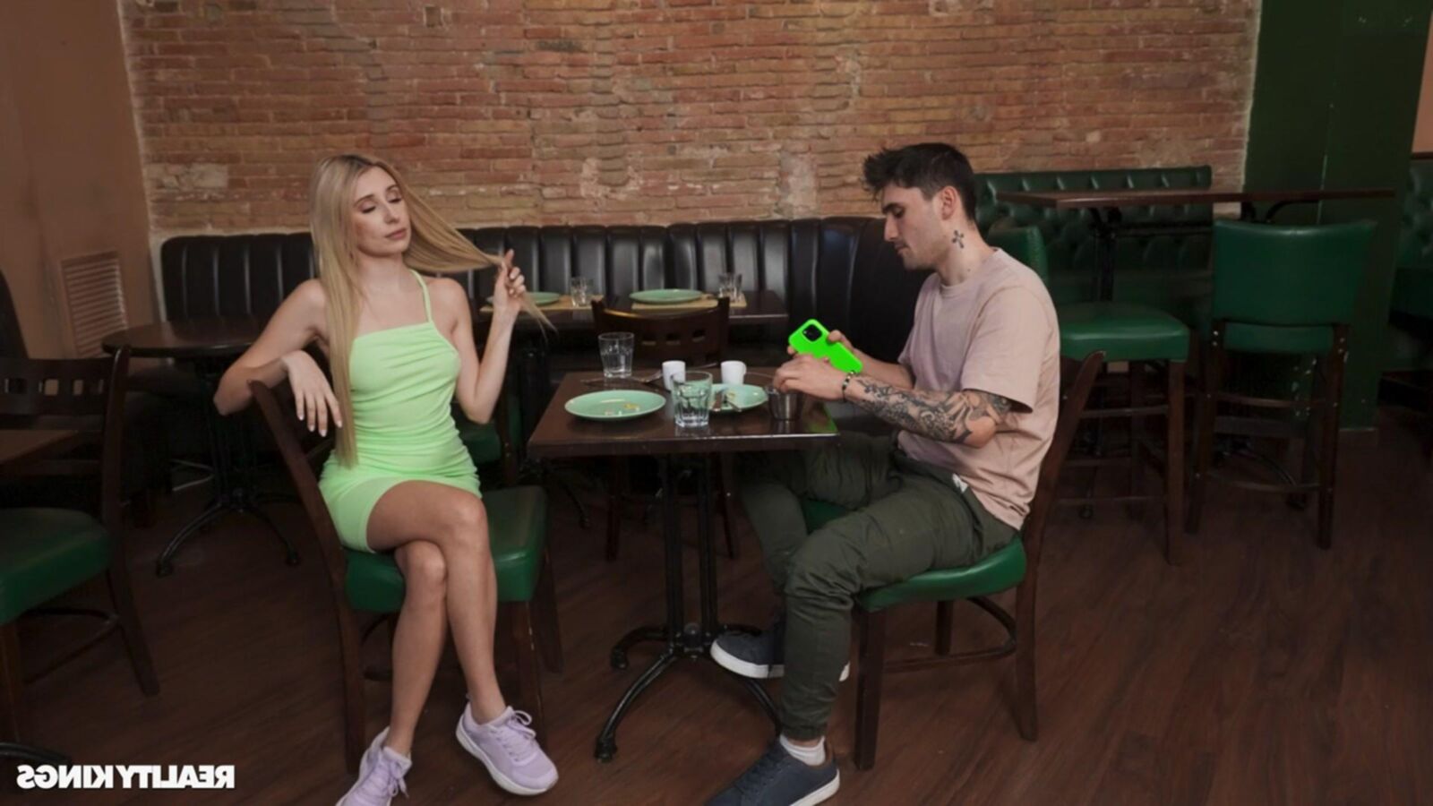Tory Sweety Yo Restaurant fucking