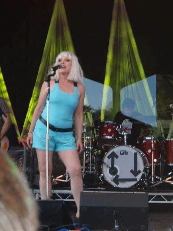 Hot Debbie Harry.