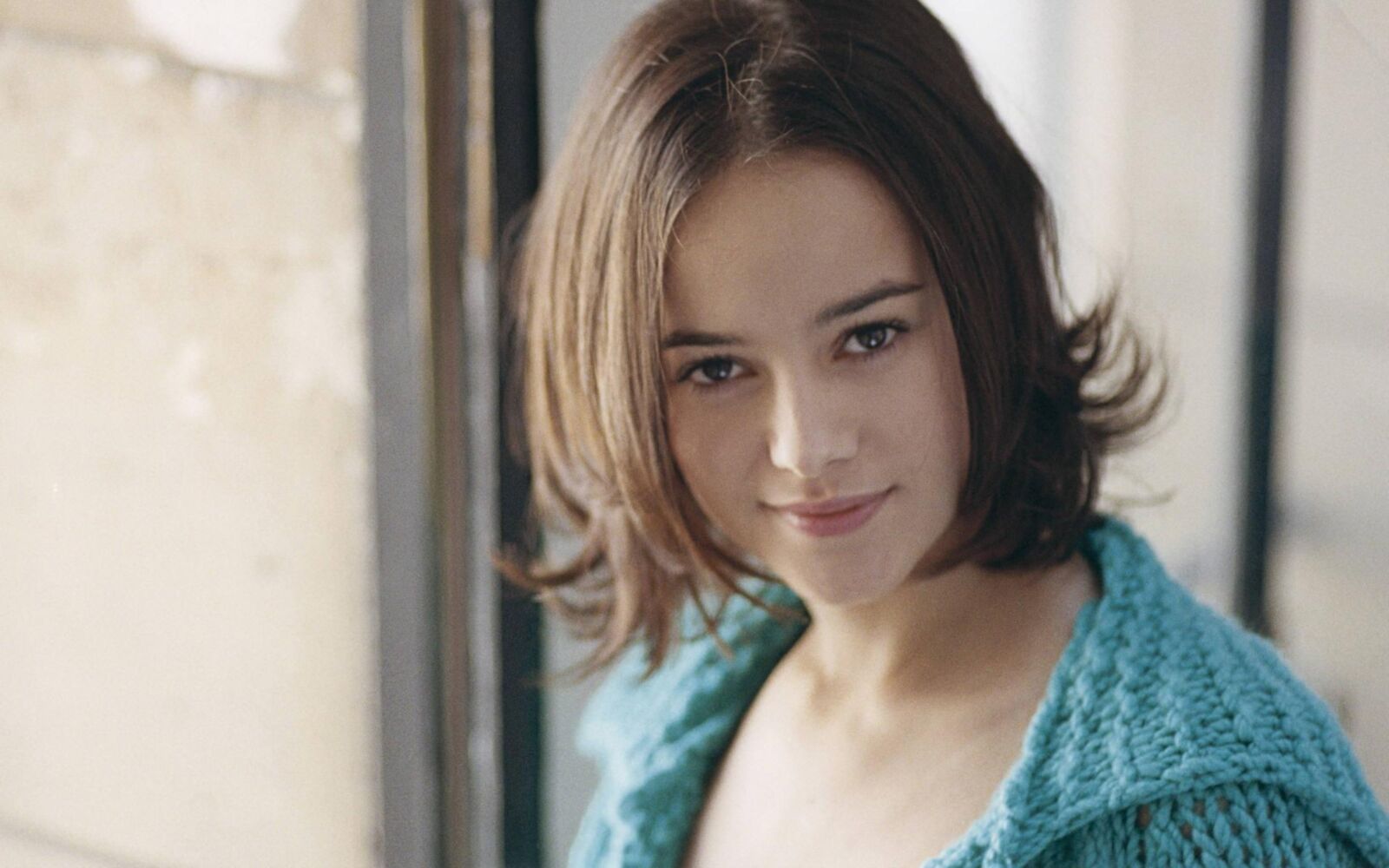 ALIZEE FRENCH POP STAR