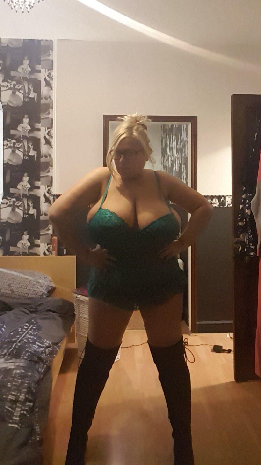 Samantha Sanders Big Boobs Pornstar