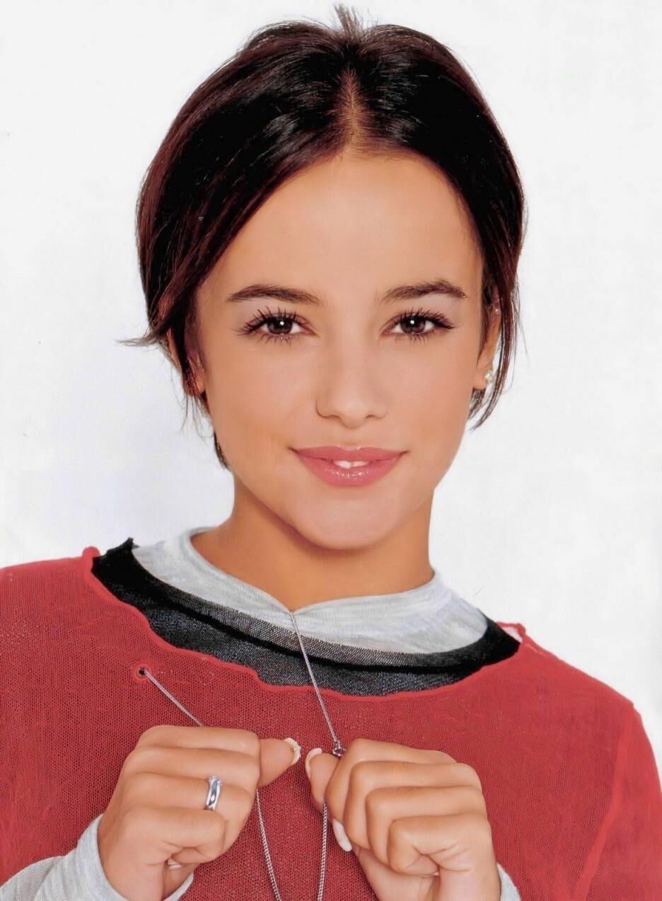 ALIZEE FRENCH POP STAR