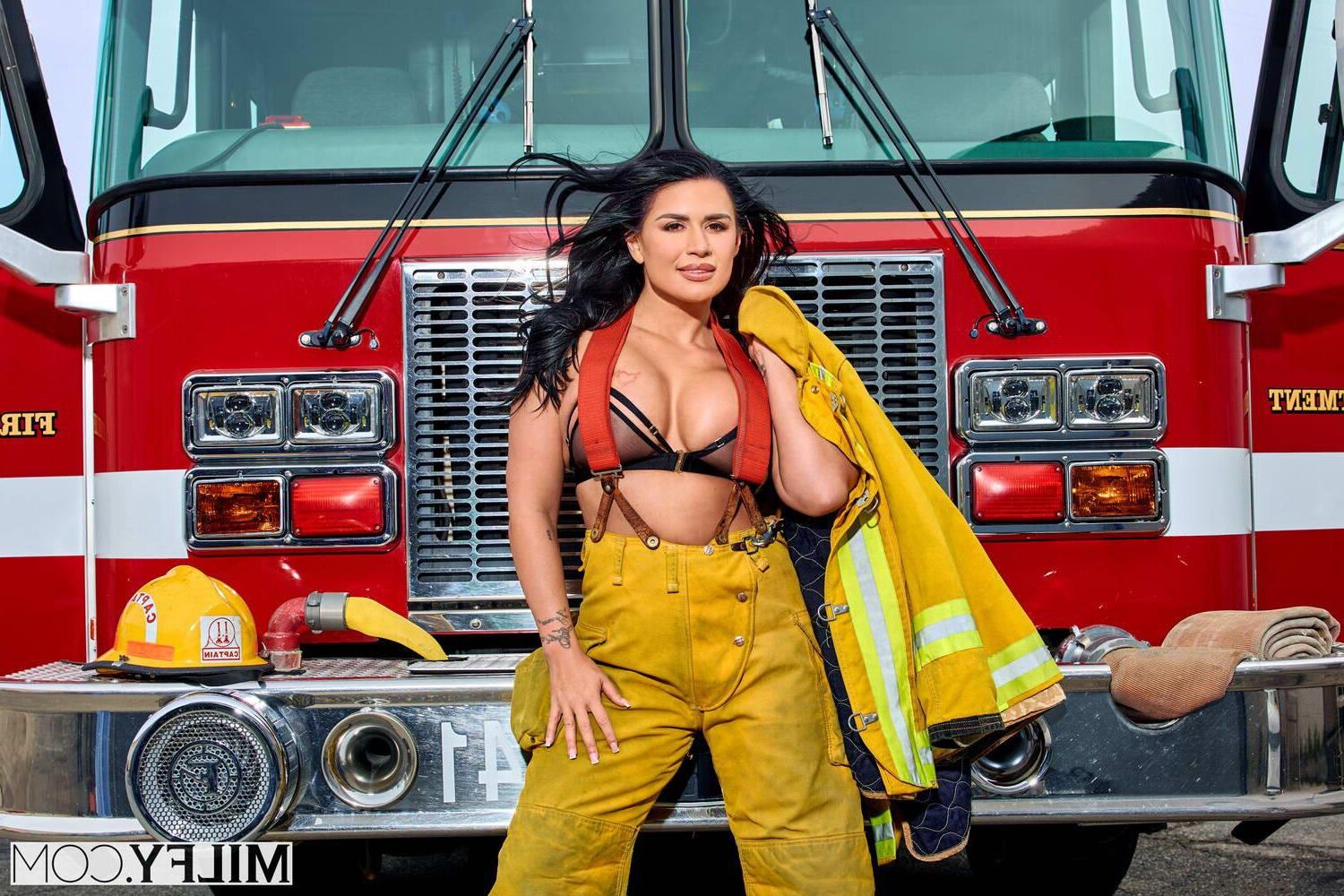Eva Angelina Yes Chief