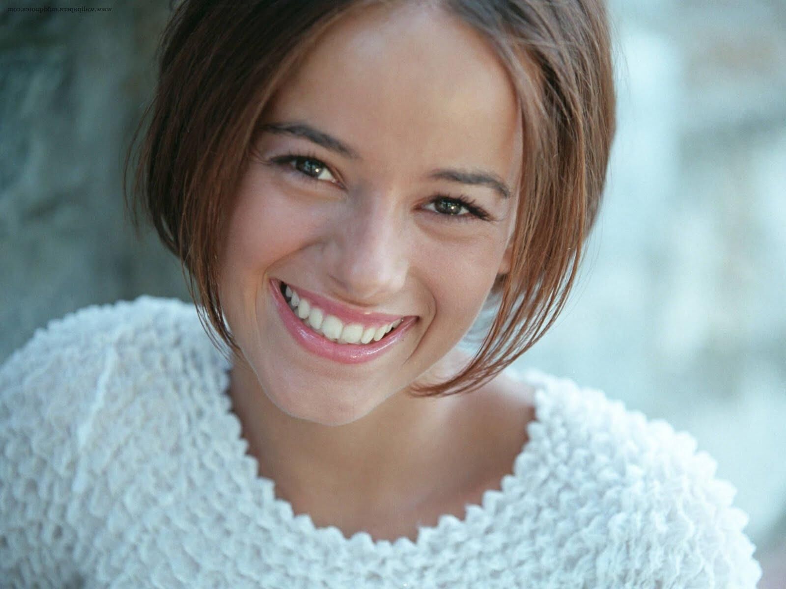 ALIZEE FRENCH POP STAR