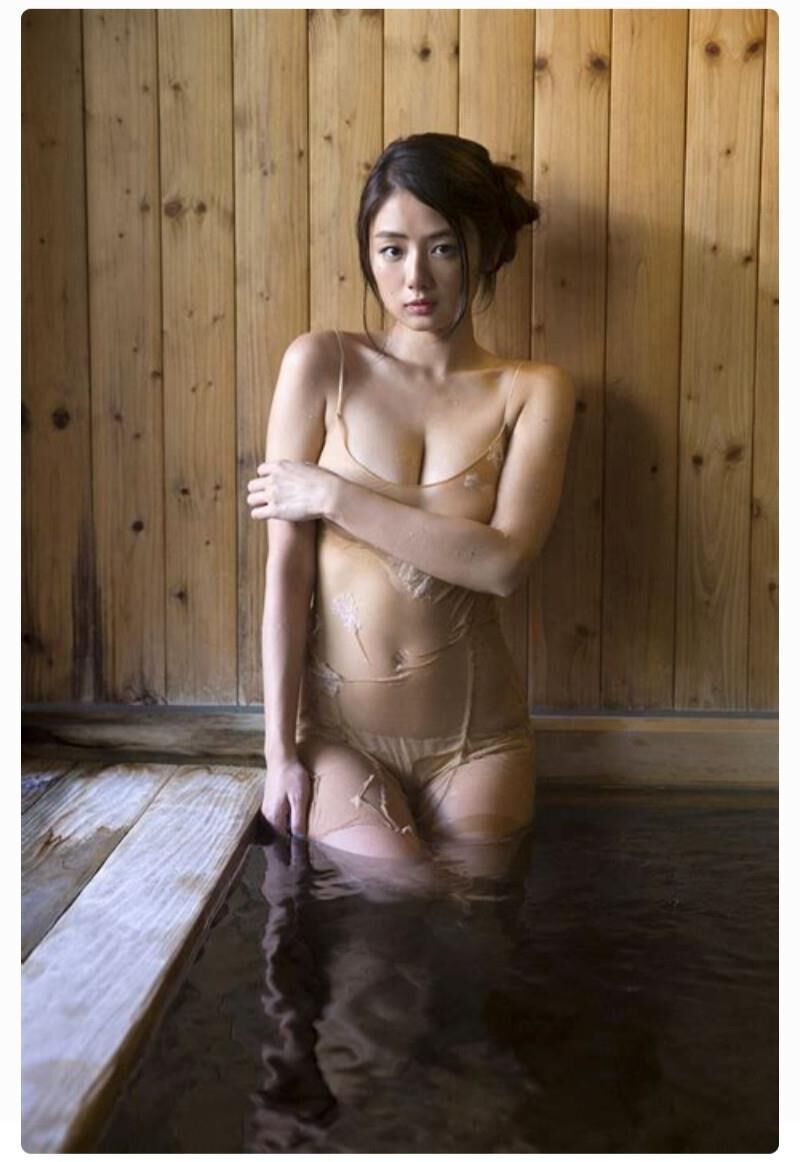 Moemi Katayama, actriz y modelo japonesa