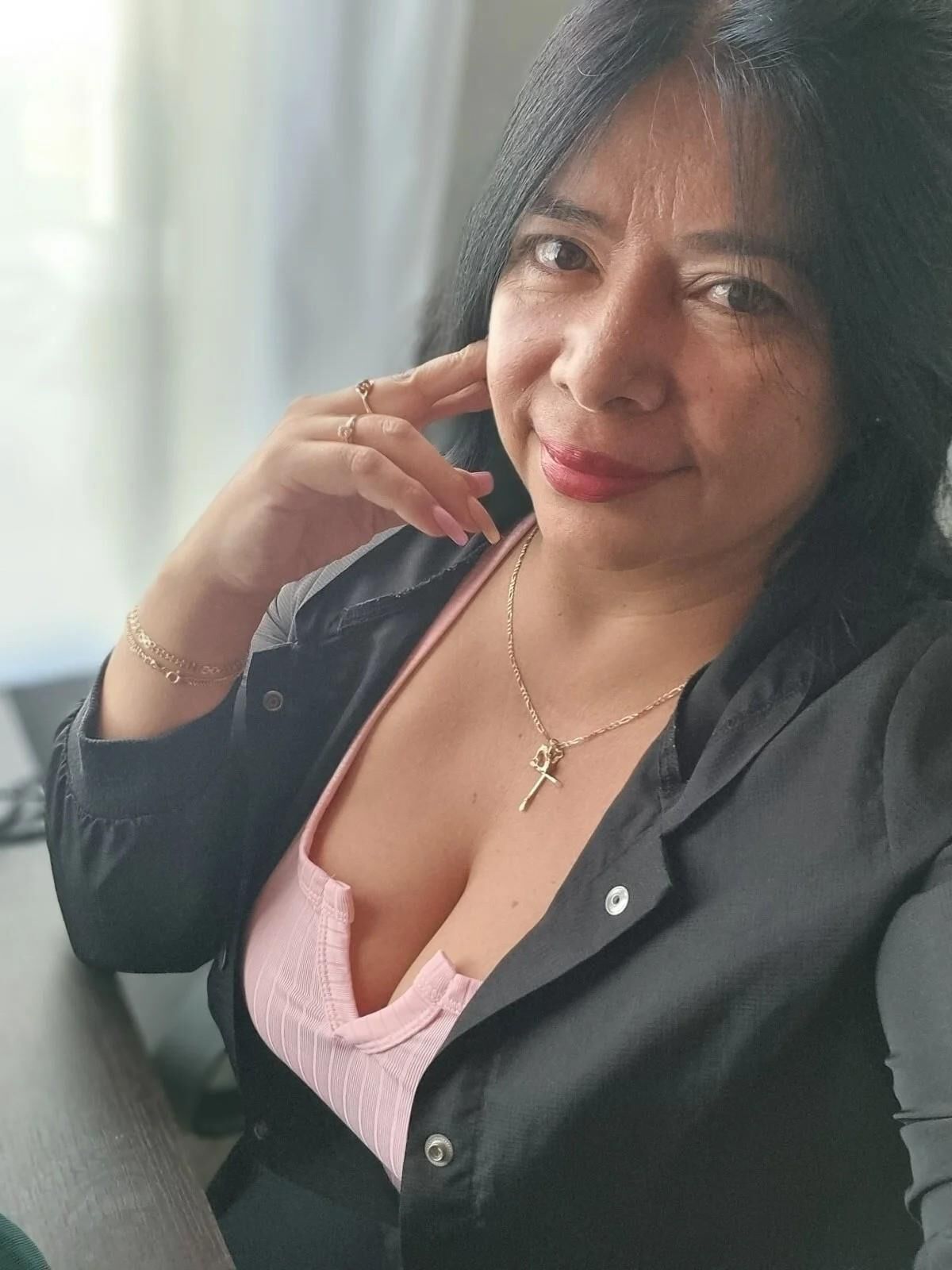 Latina Fuck Mommy and Homeschool Sex Ed Teacher Valentina