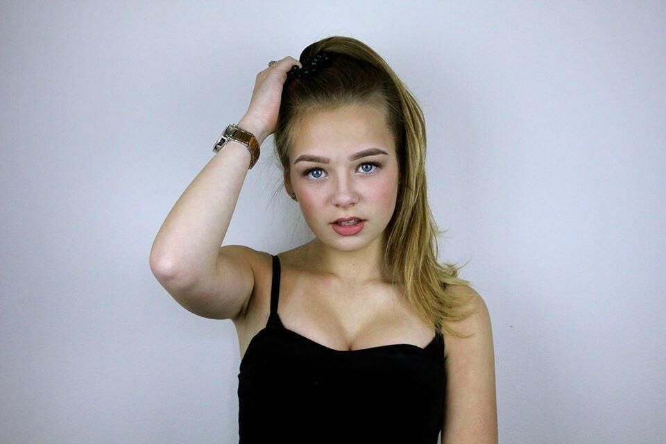 Конни Тэлбот