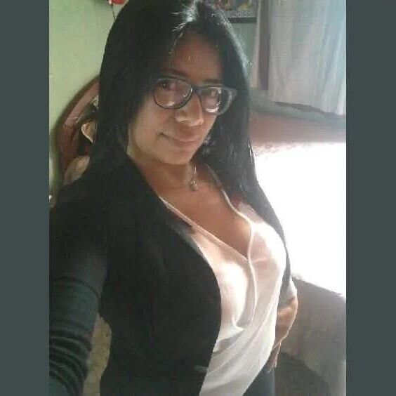 Latina Fuck Mommy and Homeschool Sex Ed Teacher Valentina