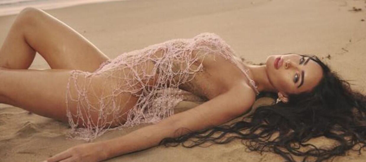 Megan Fox Photo #
