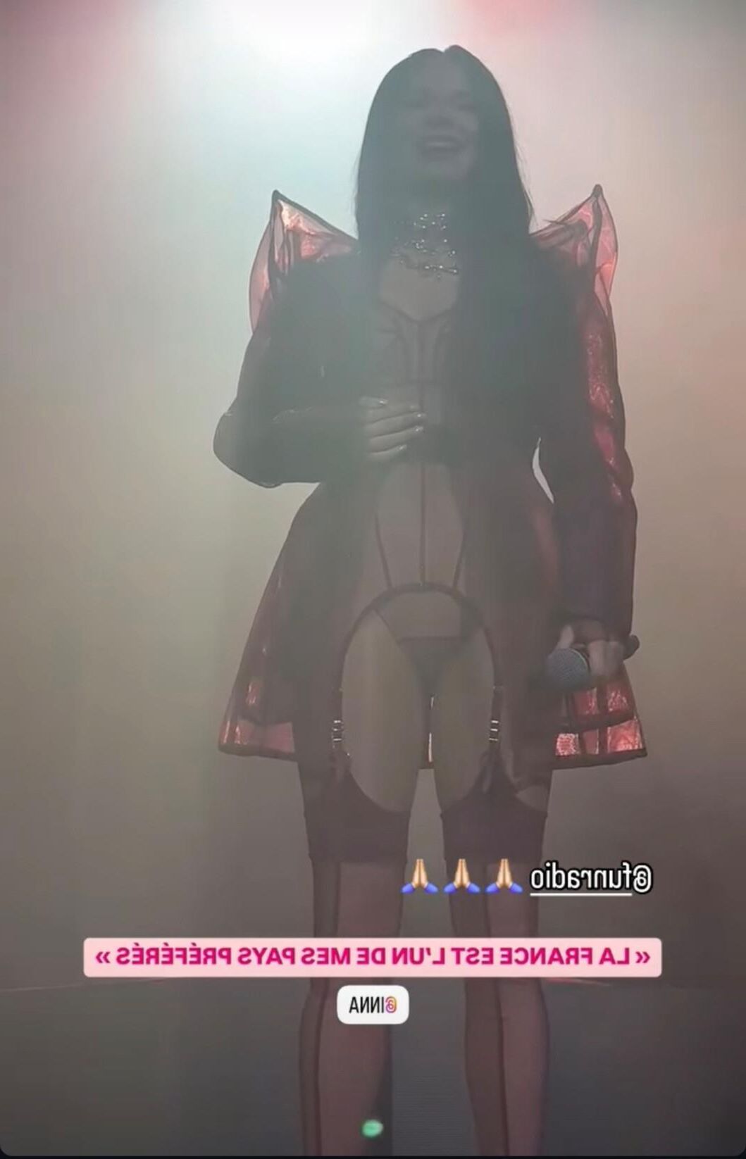 ルーマニアの歌手ホット・インナ