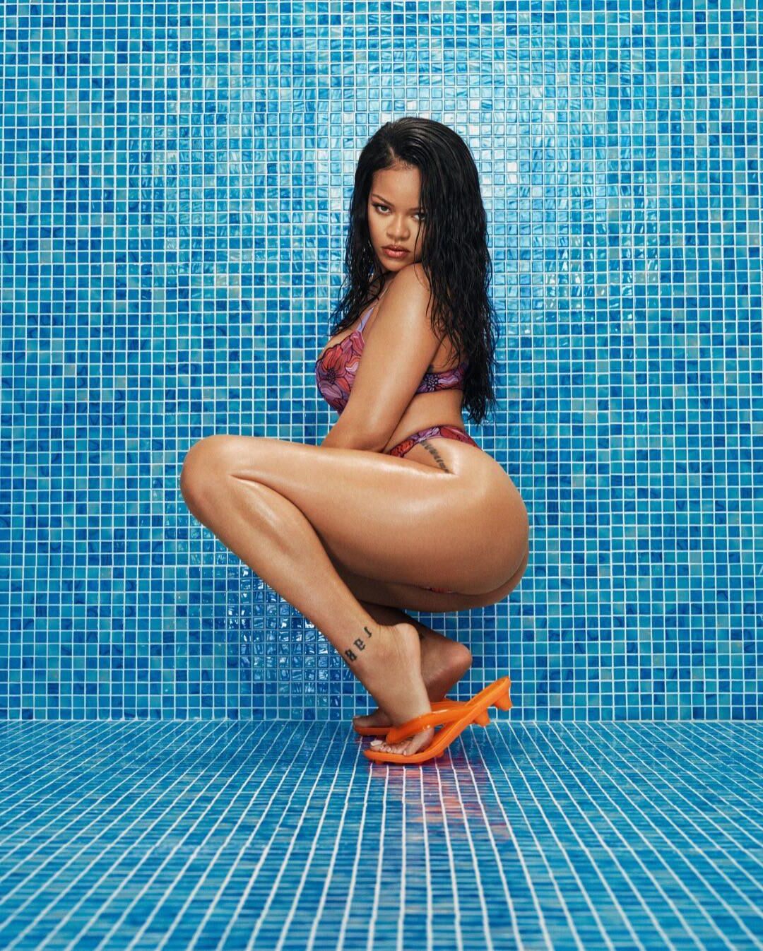 サベージx fentyモザイクレースのリアーナ（）
