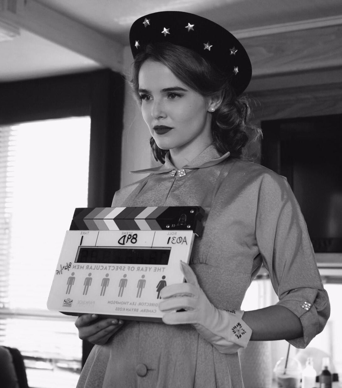 Zoey Deutchファンコレクション。