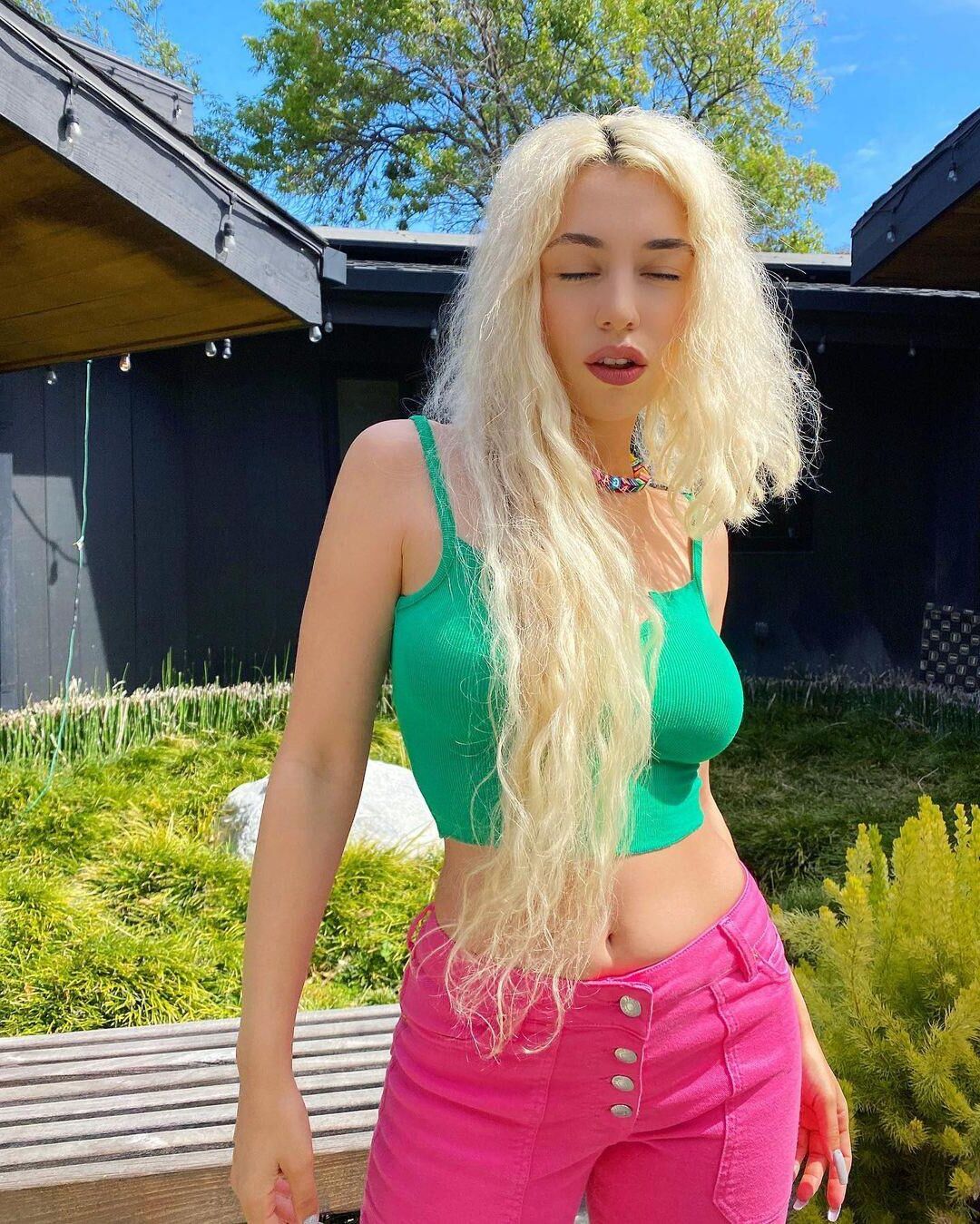 Ava Max
