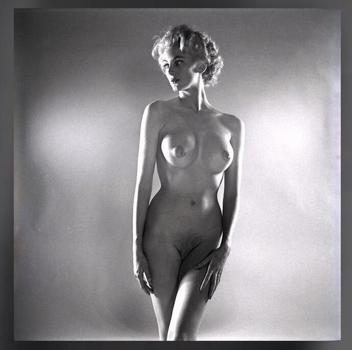 Nude US -Model und Schauspielerin Carmen Dell'orefice