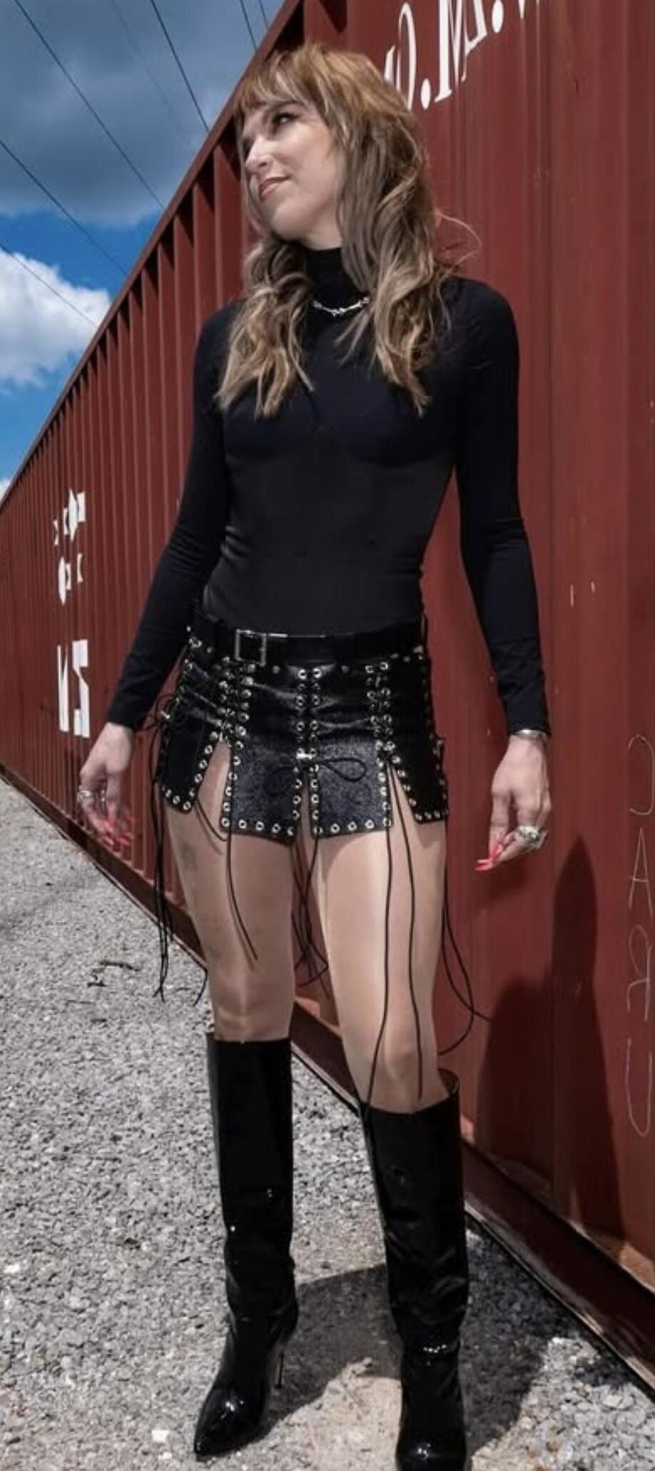 Lizzy Hale