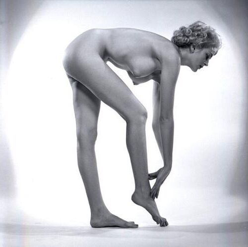 Nude US -Model und Schauspielerin Carmen Dell'orefice