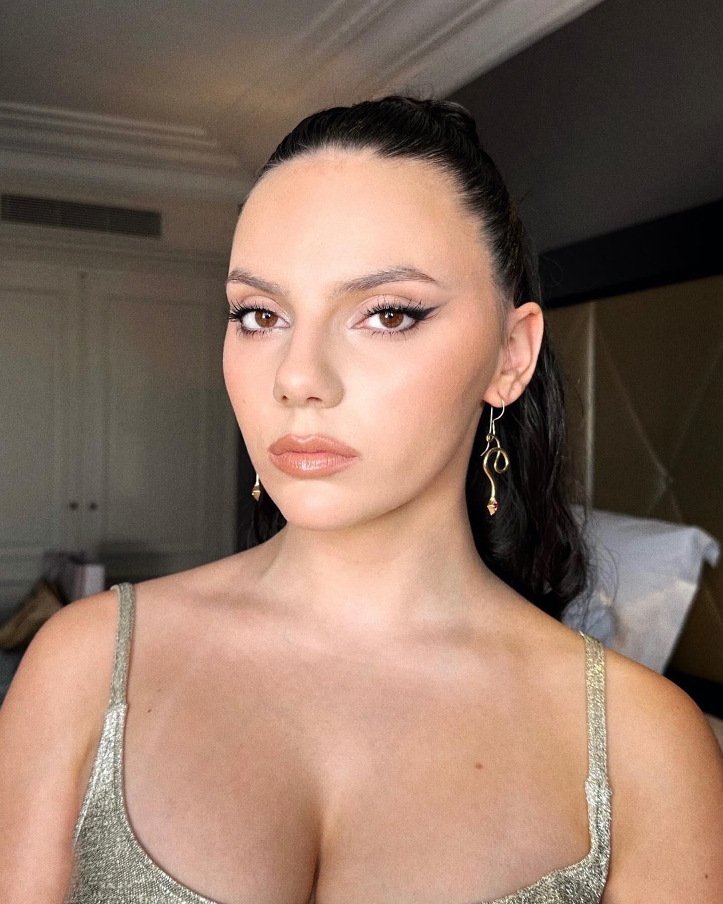 Dafne keen (actress)