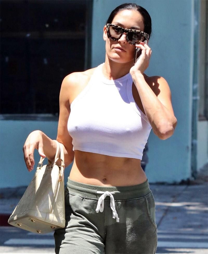 Celebrity Pokies 