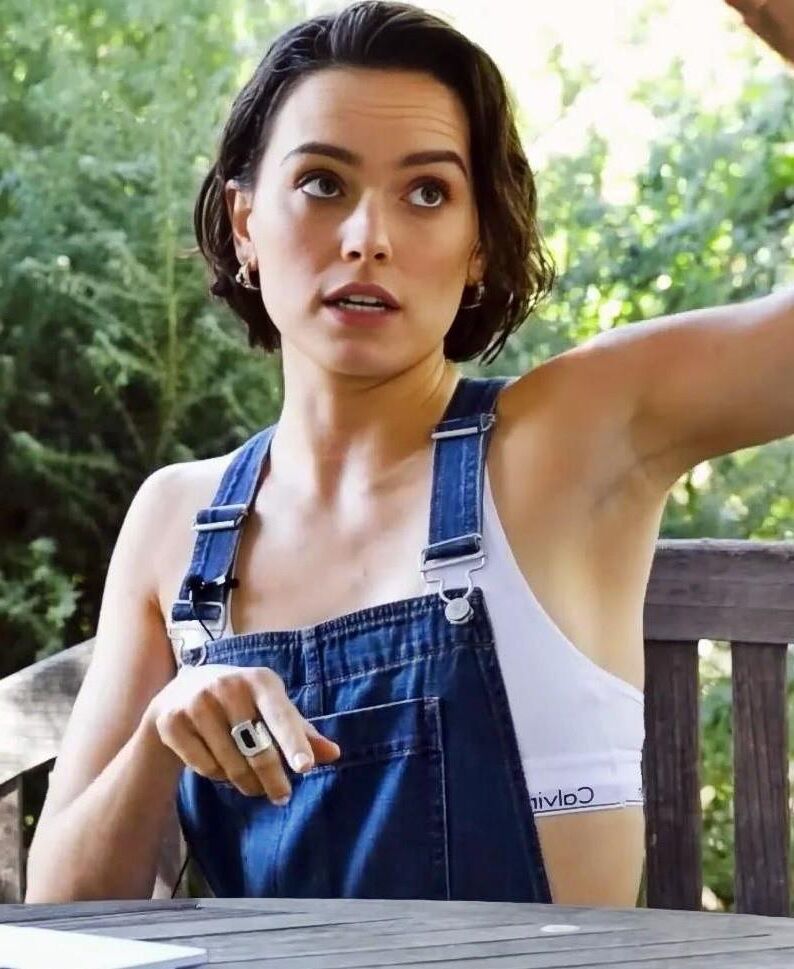 Celebrity Armpits 