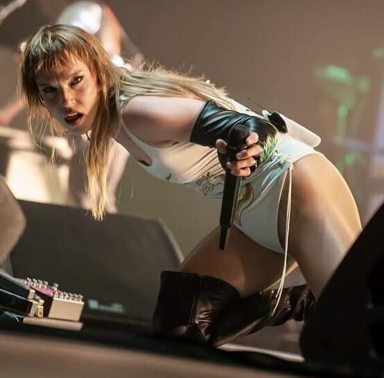 Lizzy Hale