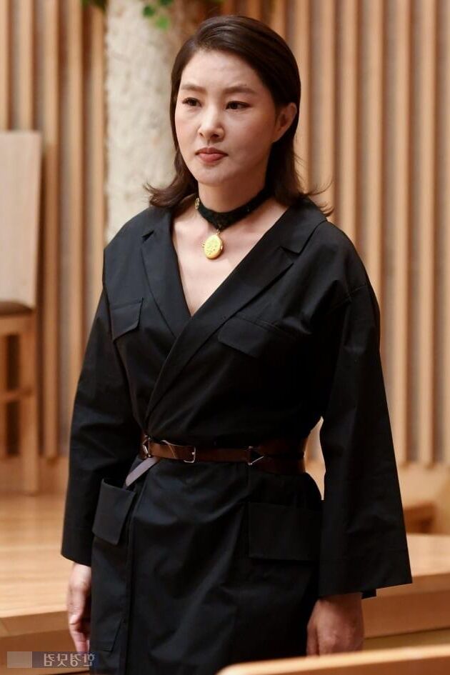 Park Ji Young