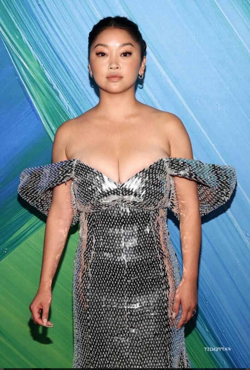 Lana Condor, atriz americana vietnamita quente