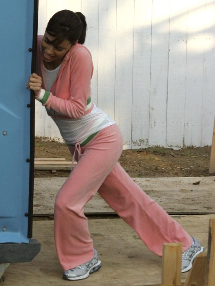 Eva Longoria Is Why You Watched It!