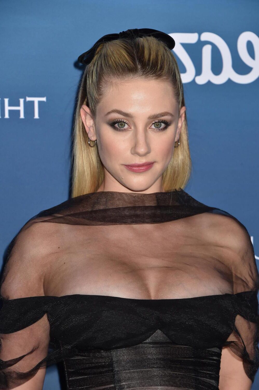 Lili Reinhart