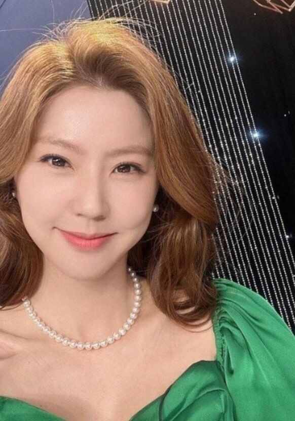 Lee Yoon Mi