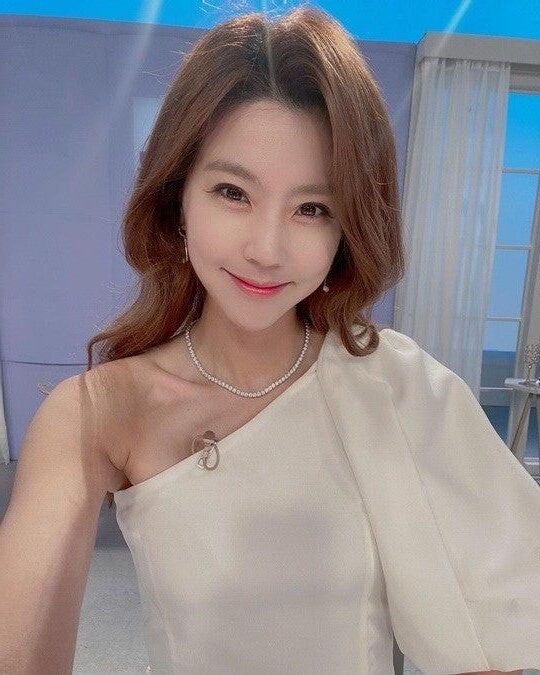 Lee Yoon Mi
