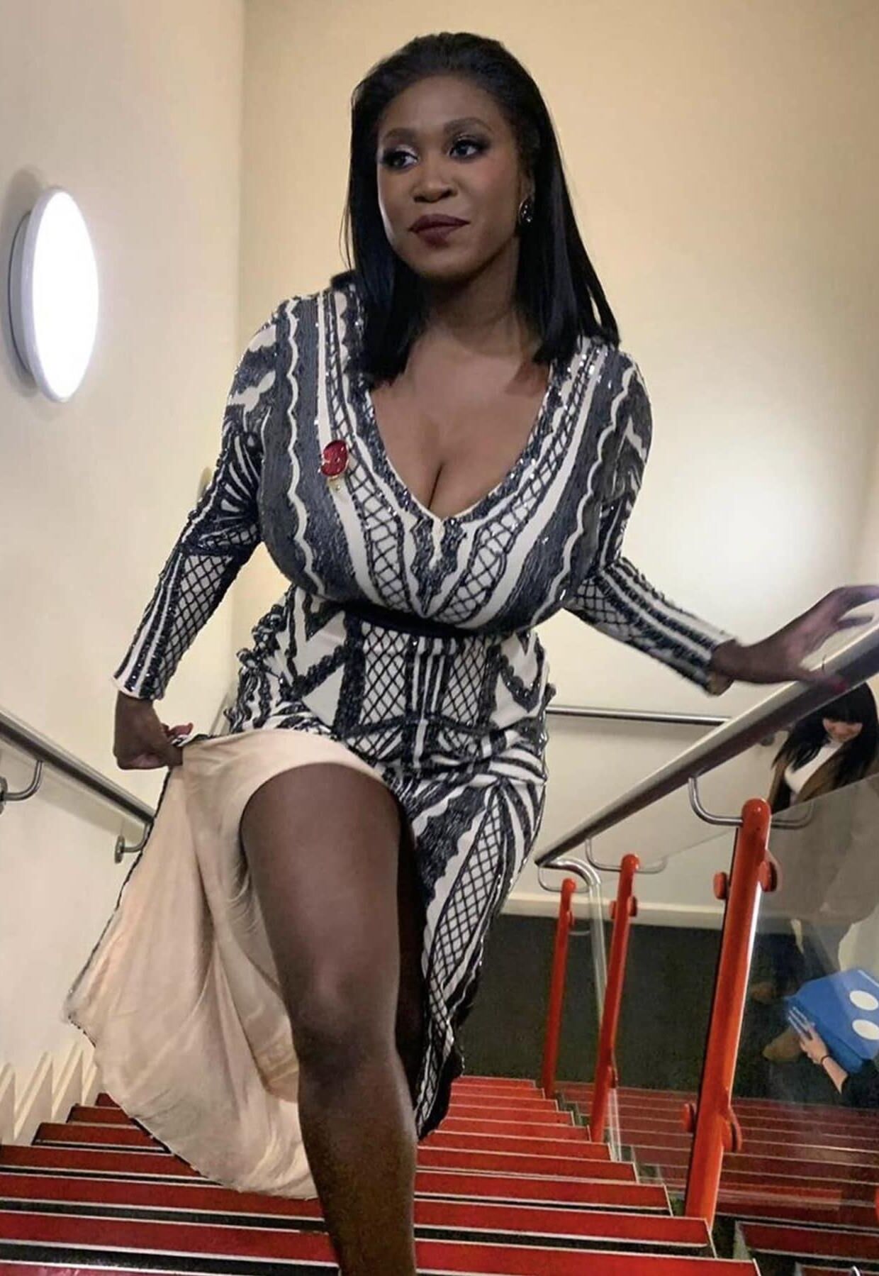 Motsi Mabuse Fette Schwarze Euter Fick Sau / Fett schwarz Fick Fleisch