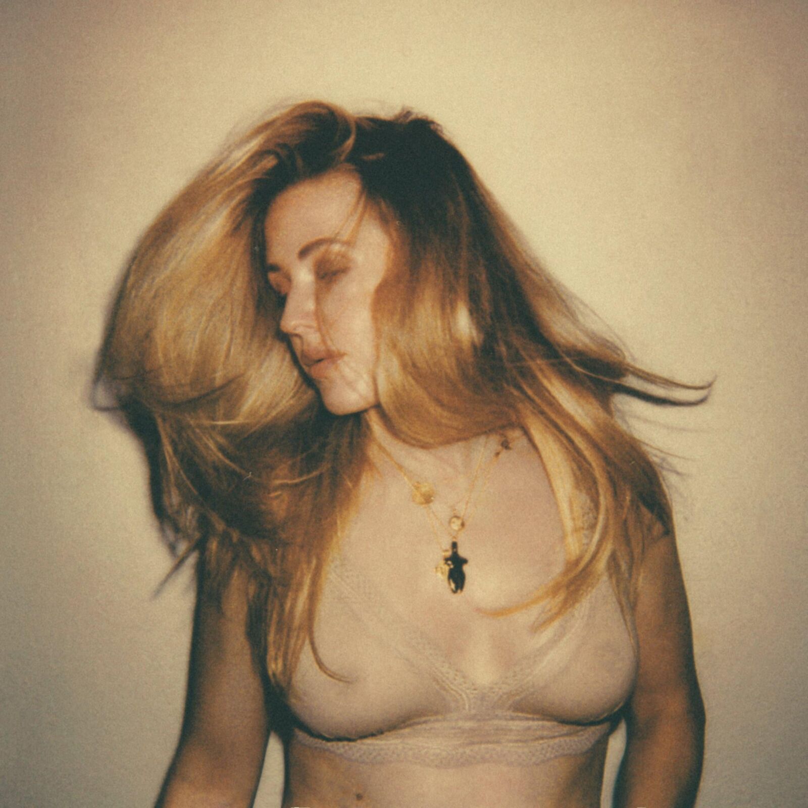 Tits Ellie Goulding