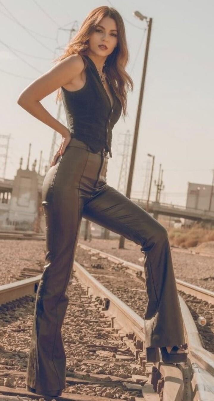 Victoria Justice