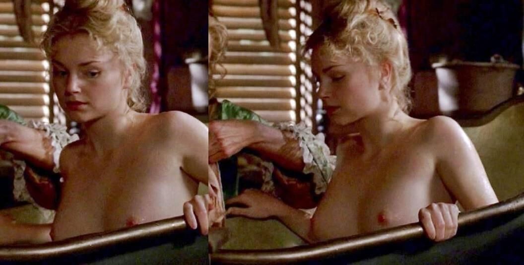Celebrity Breasts 