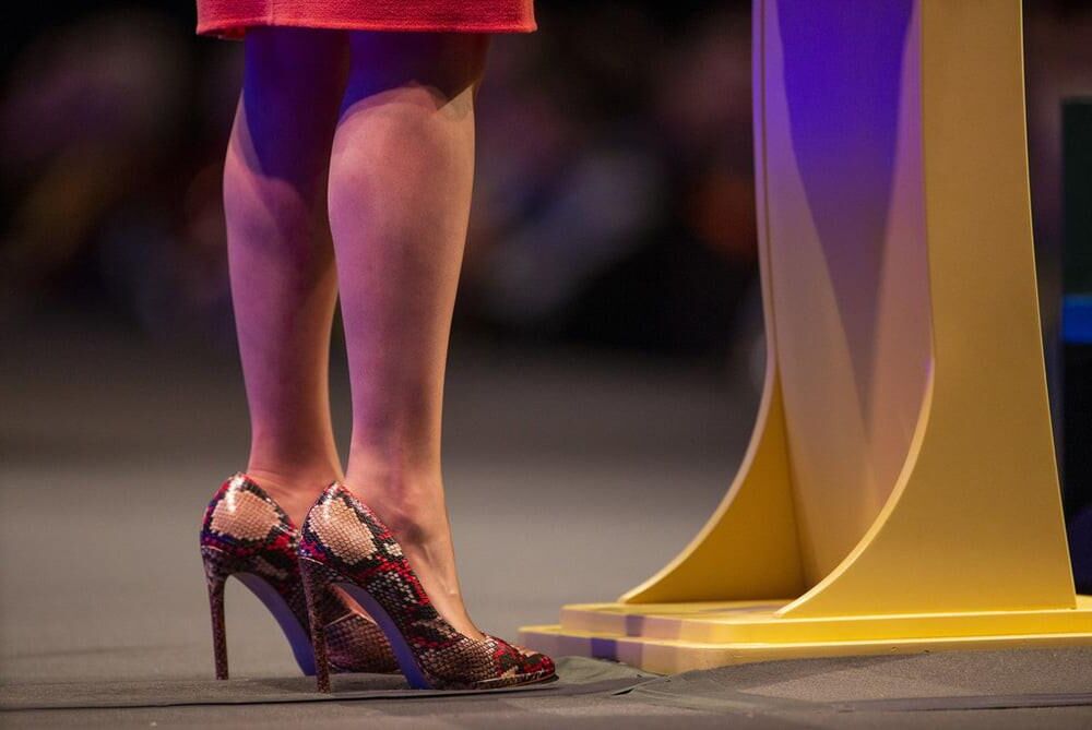 Nicola Sturgeon, ce sont ses jambes qui me font si dur!