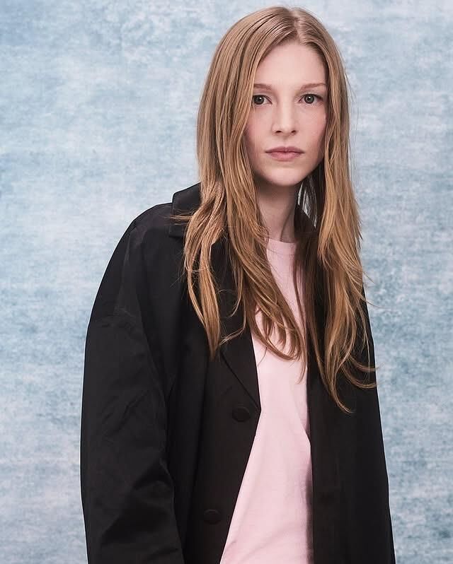 Hunter Schafer is hot!