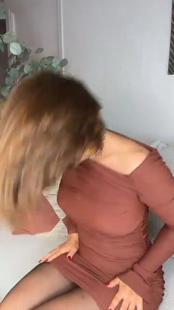 Laetitia lacourt perfektes Haar